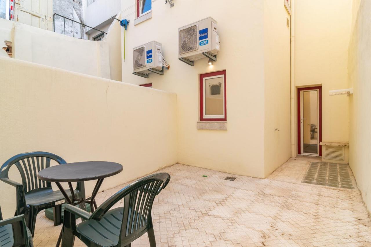 Charming Santos W/ Patio By Lovelystay Apartment Lissabon